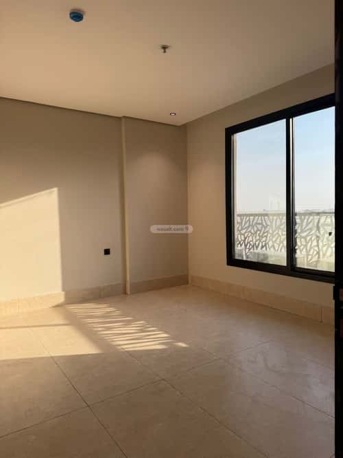 5 bedroom apartment in Dahiat King Fahd 2