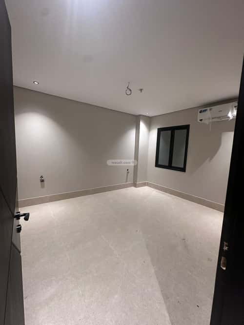 6 bedroom apartment in Dahiat King Fahd 4