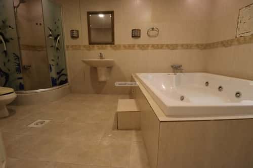 7 bedroom villa in East Beach 4