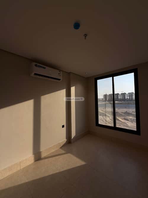 6 bedroom apartment in Dahiat King Fahd 4