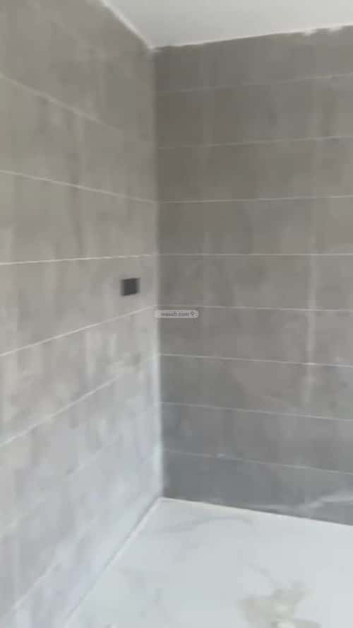 4 bedroom apartment in Dahiat King Fahd 3