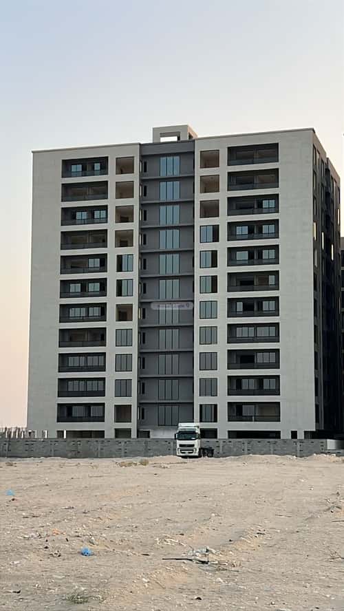 6 bedroom apartment in Dahiat King Fahd 2