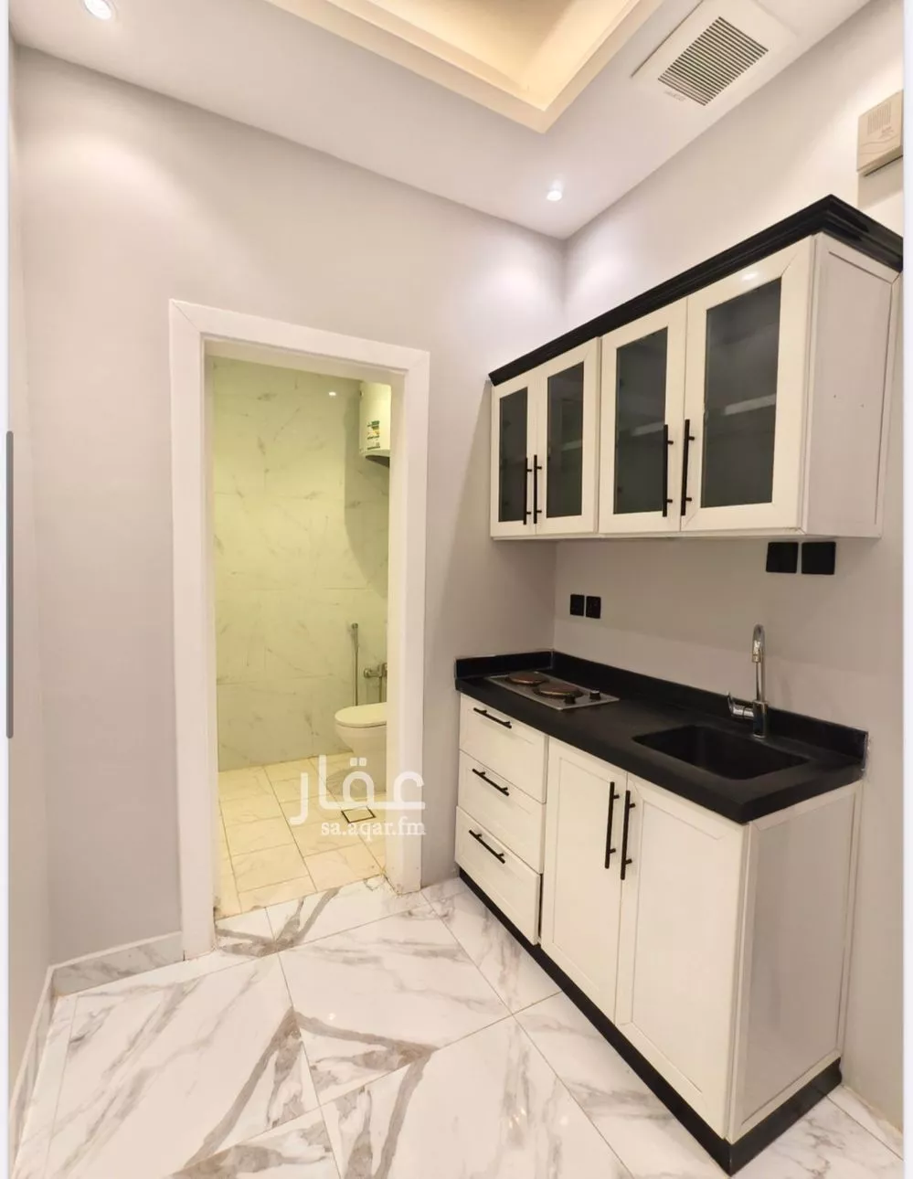 1 bedroom apartment in Al Olaya 11