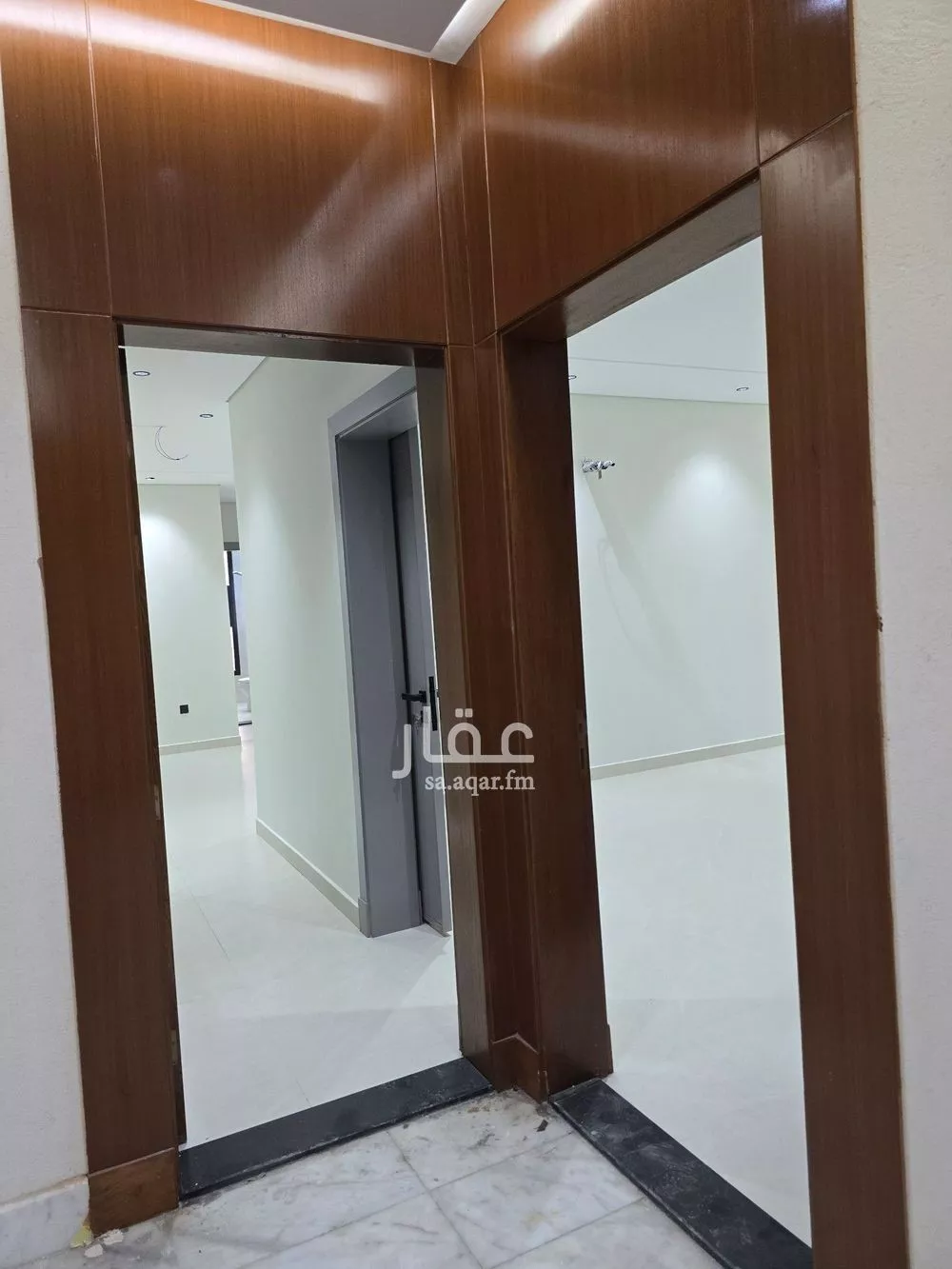 شقة 5 غرف في النزهة 11