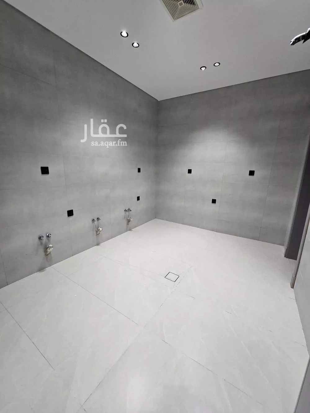 شقة 5 غرف في النزهة 3