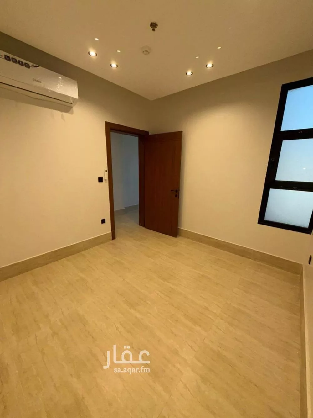 شقة 4 غرف في الشعلة، الدمام 8