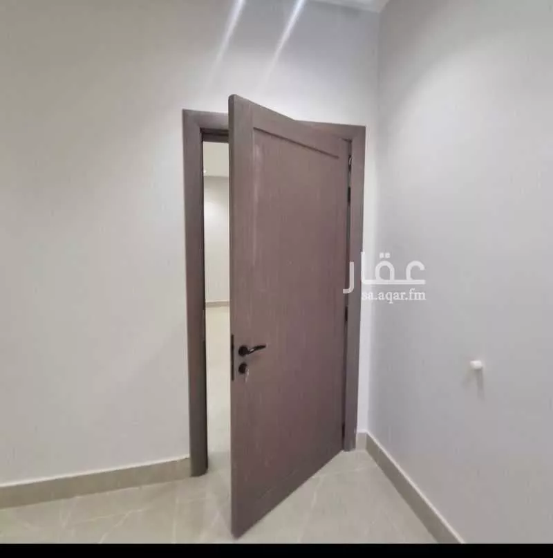 6 bedroom apartment in Badr, Eastern Province 15