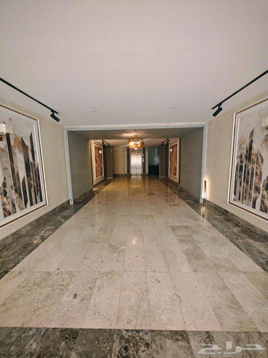 شقة 5 غرف في السلامة 9