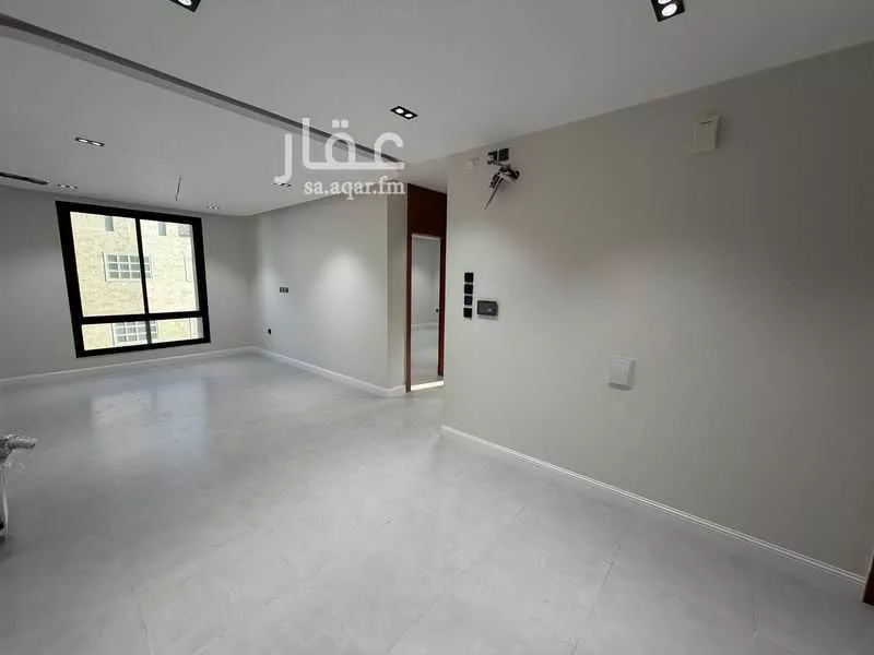 شقة 3 غرف في الحمراء 13