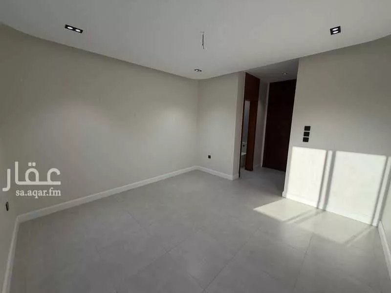 شقة 3 غرف في الحمراء 9