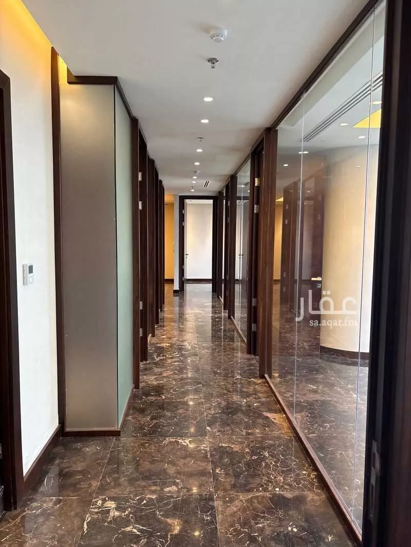 مكتب 197 م² في الشاطئ 2