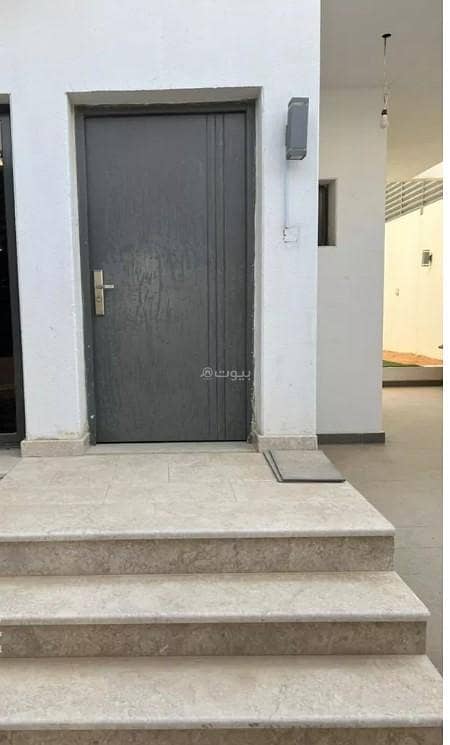5 bedroom villa in Khuzam, Riyadh 3