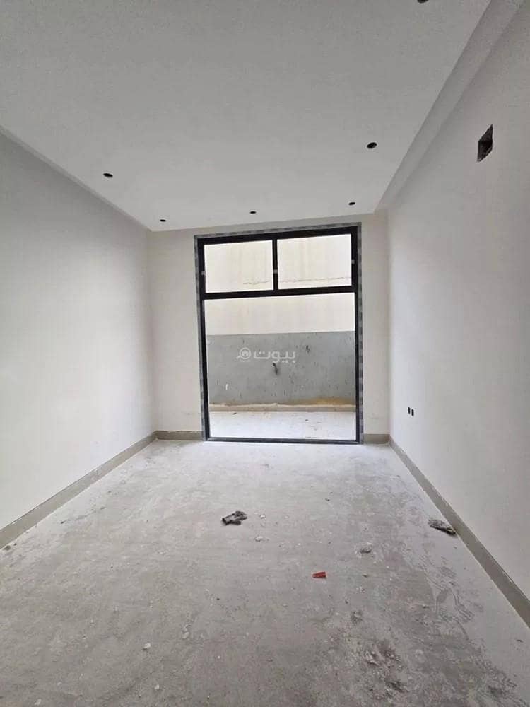 5 bedroom villa in Granada, Riyadh 5