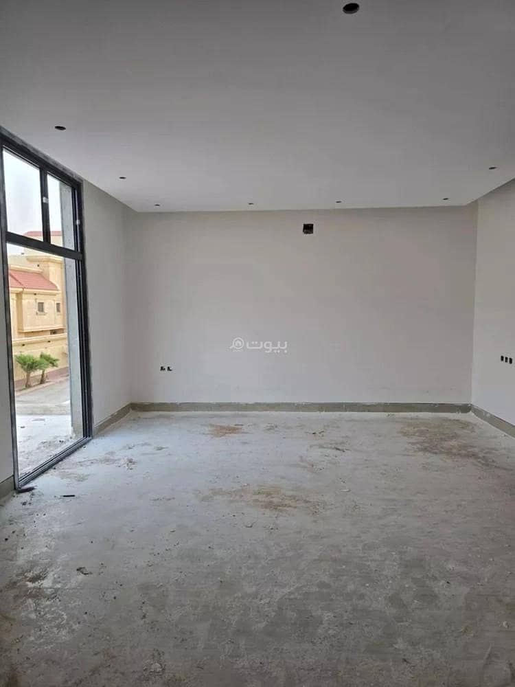 5 bedroom villa in Granada, Riyadh 6