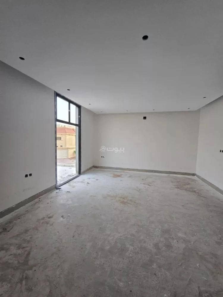 5 bedroom villa in Granada, Riyadh 7
