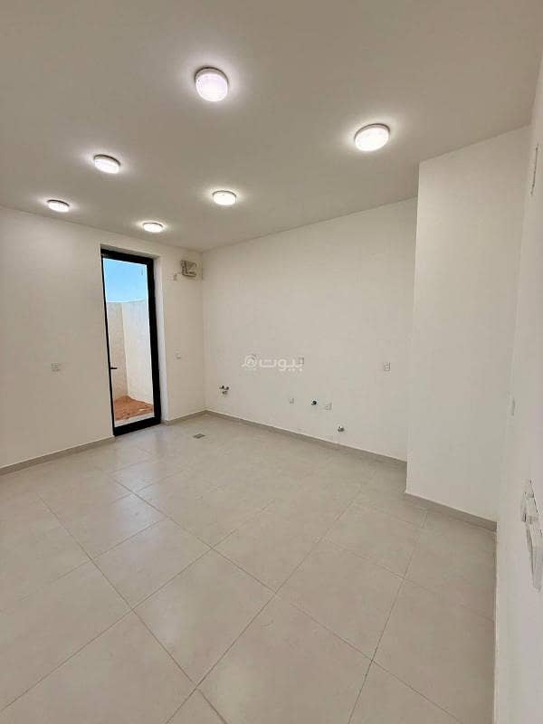 4 bedroom villa in King Khalid International Airport, Riyadh 11