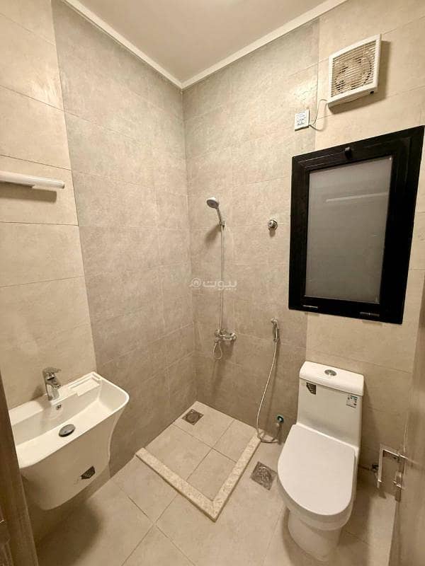 4 bedroom villa in King Khalid International Airport, Riyadh 24