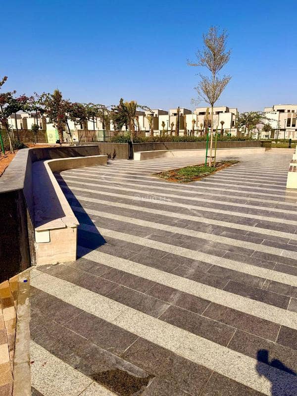4 bedroom villa in King Khalid International Airport, Riyadh 29