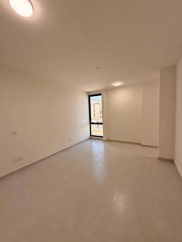 4 bedroom villa in King Khalid International Airport, Riyadh 22