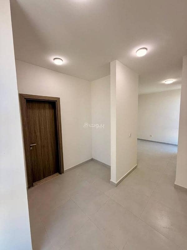 4 bedroom villa in King Khalid International Airport, Riyadh 16
