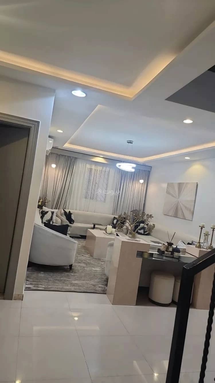 4 bedroom villa in Granada, Riyadh 5
