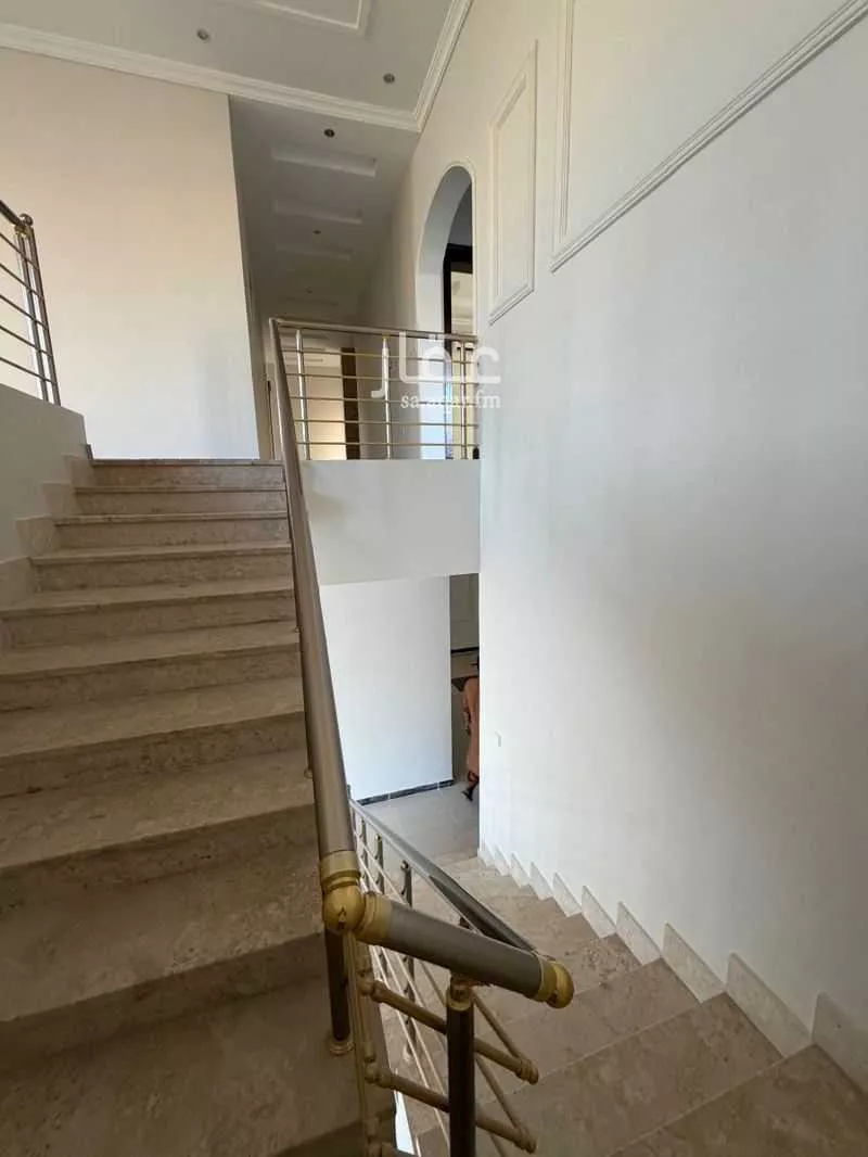 5 bedroom villa in Al Rawdah, Jeddah 11