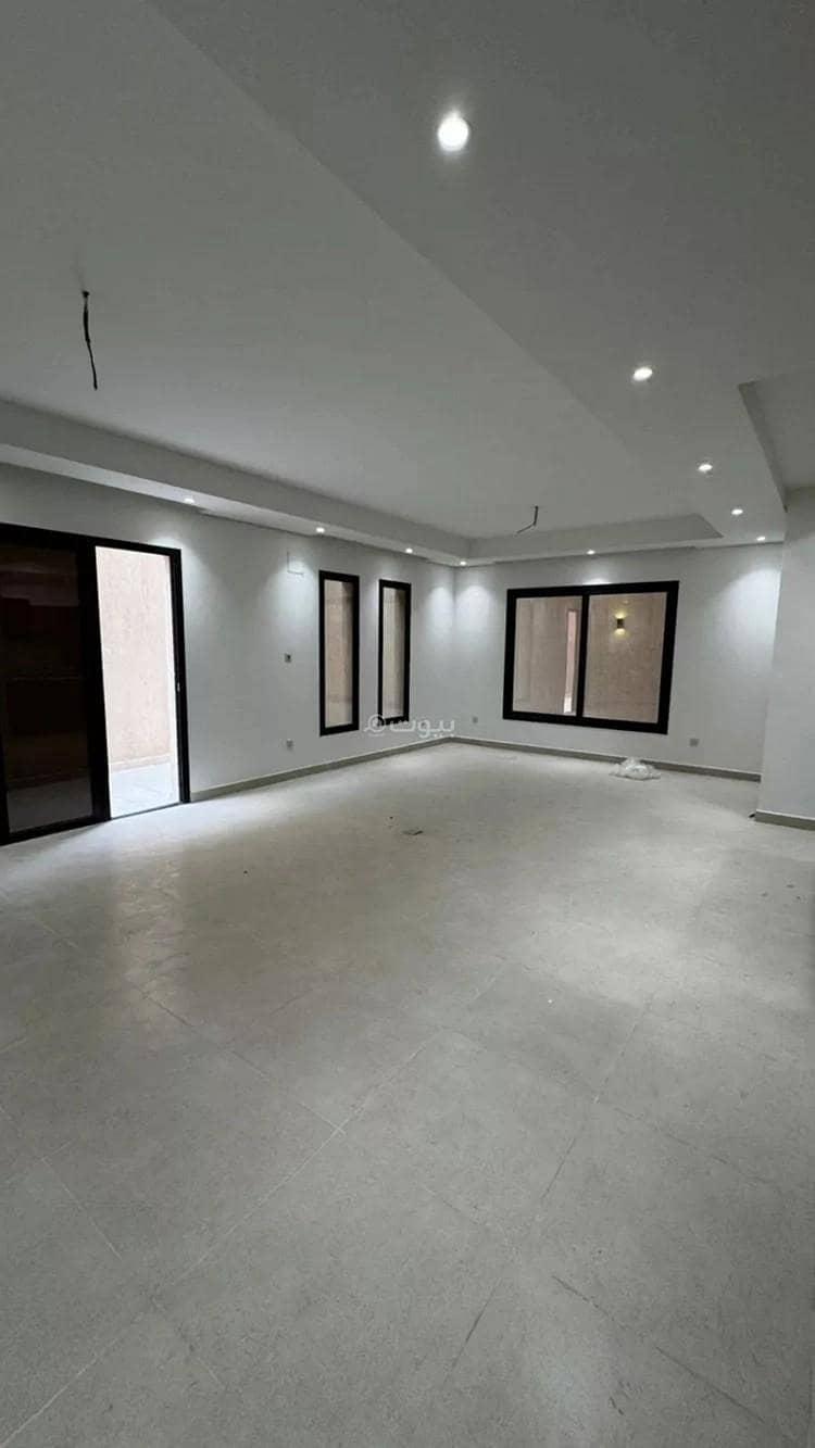 4 bedroom villa in Khuzam, Riyadh 5