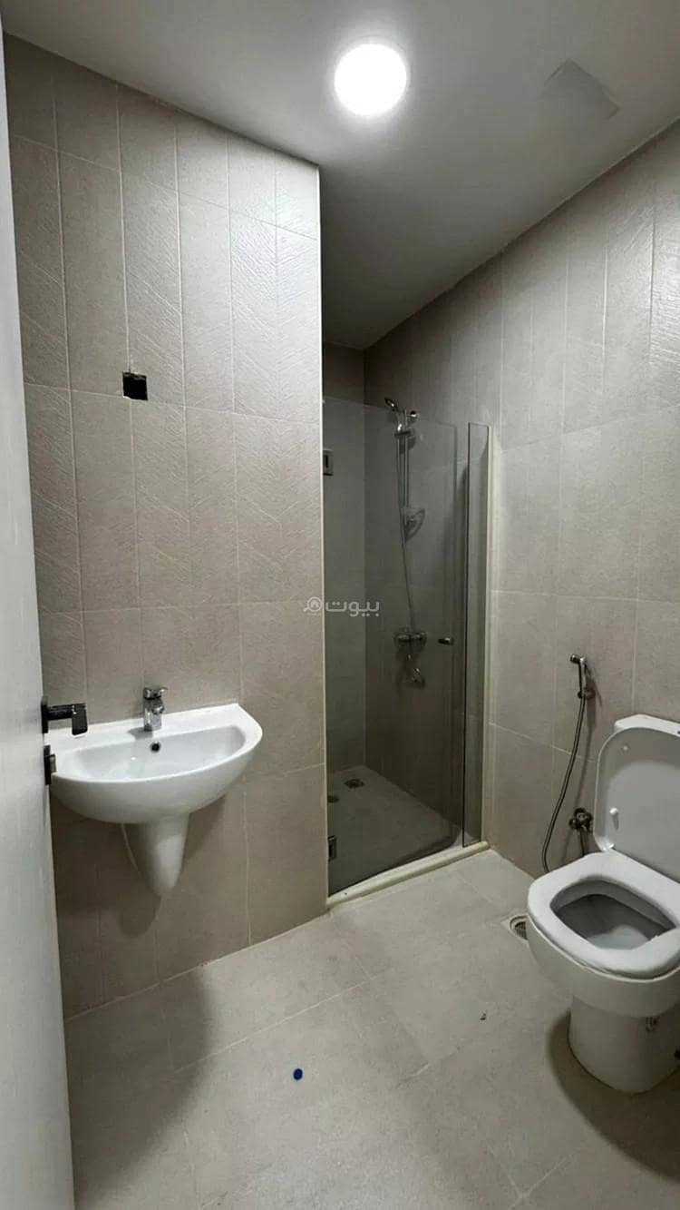 4 bedroom villa in Khuzam, Riyadh 11