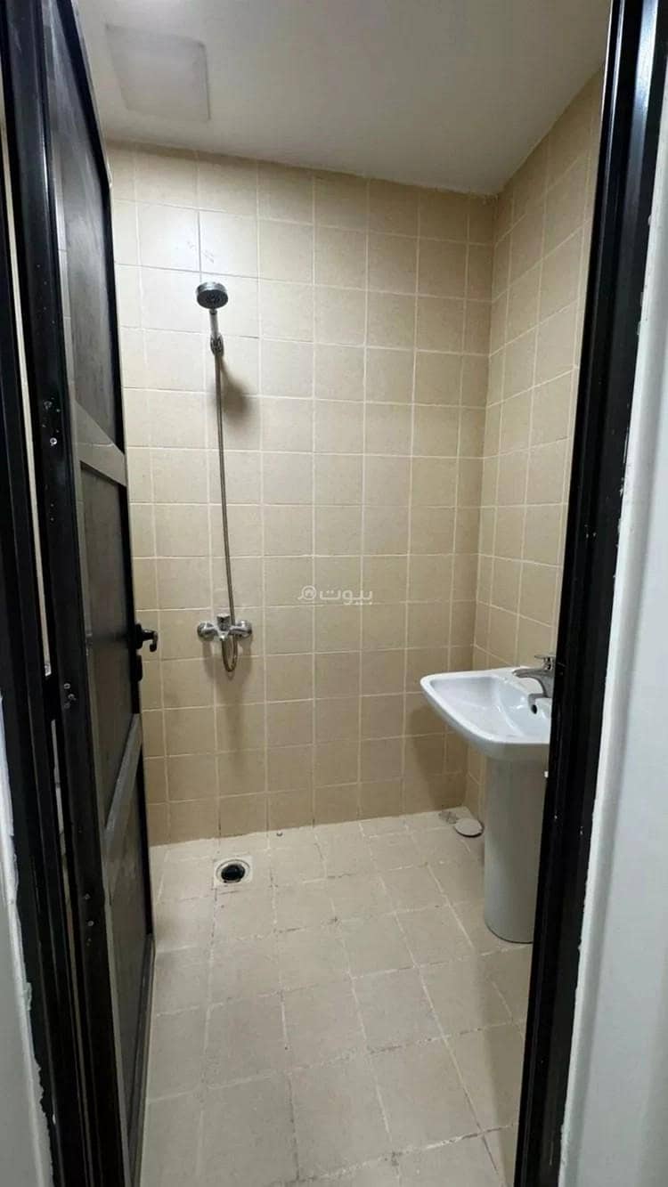 4 bedroom villa in Khuzam, Riyadh 12