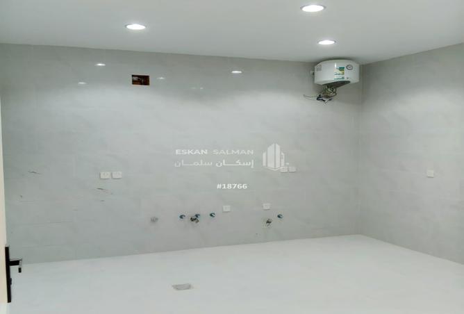 5 bedroom apartment in Al Salam 3