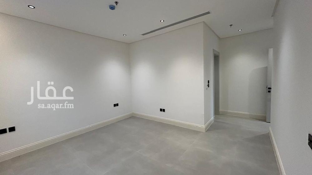 4 bedroom villa in Al Mathar Ash Shamali, Riyadh 25
