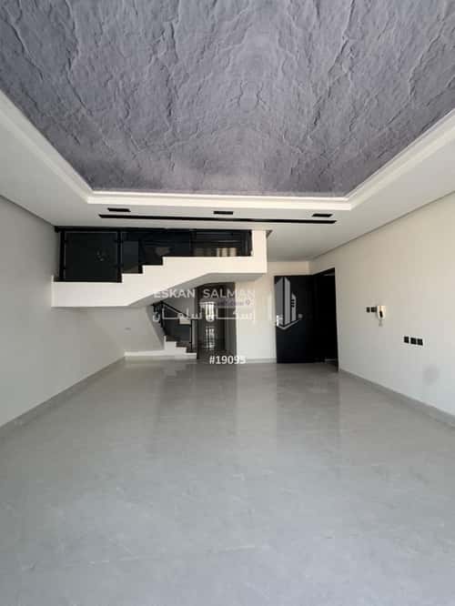 شقة 6 غرف في طيبة 2