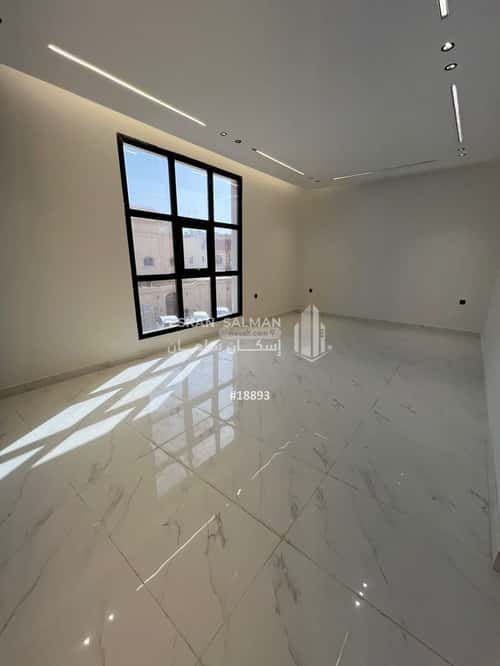 6 bedroom floor in Al Munsiyah 4