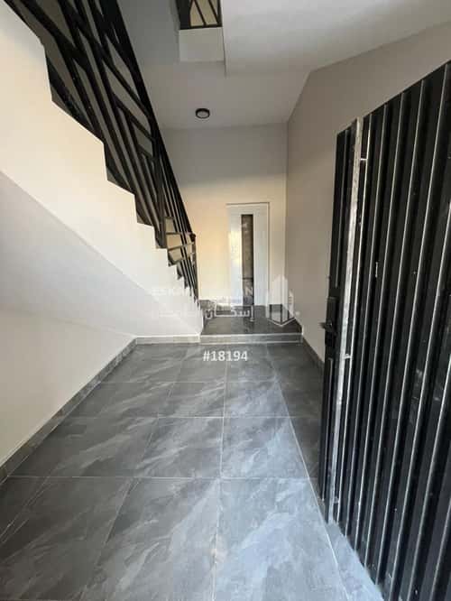 5 bedroom apartment in Al Maizilah 2