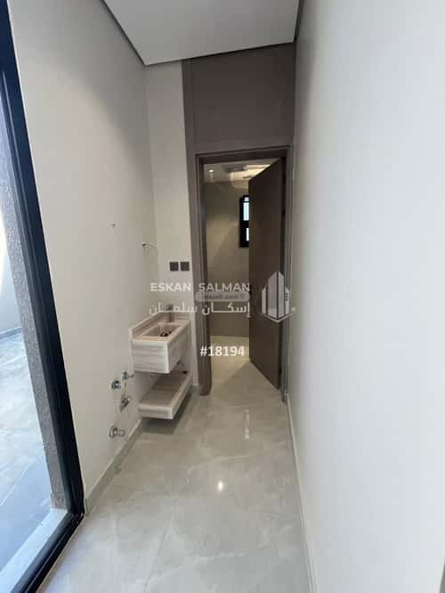 5 bedroom apartment in Al Maizilah 12