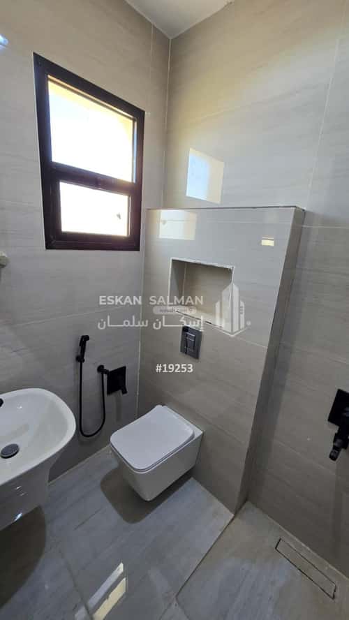 5 bedroom apartment in An Nadhim 5