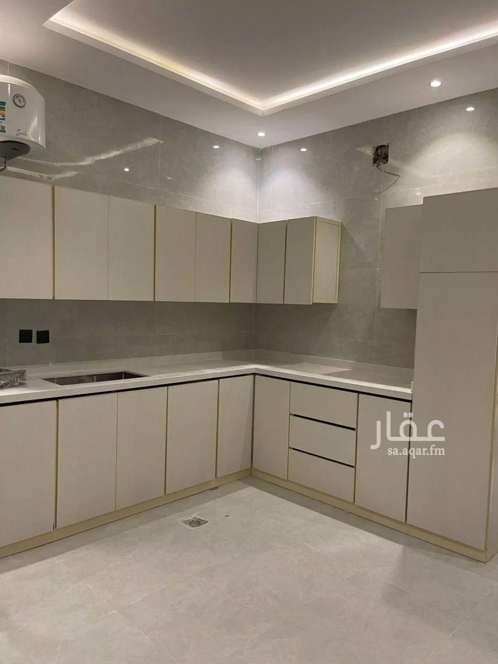 4 bedroom villa in An Nadhim, Riyadh 21