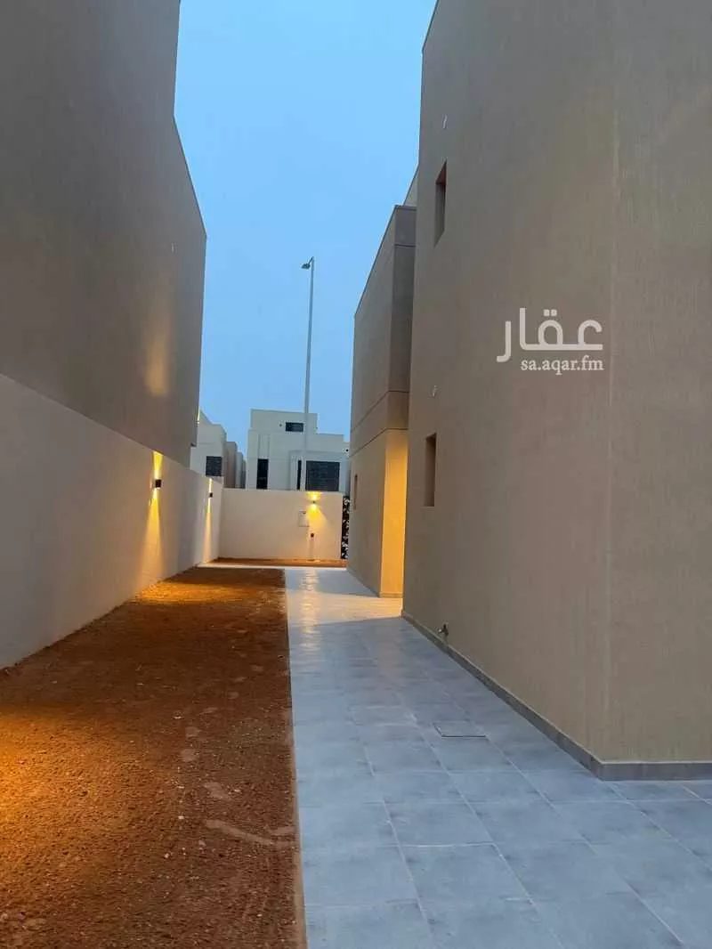 4 bedroom villa in Ash Sharq, Riyadh 4
