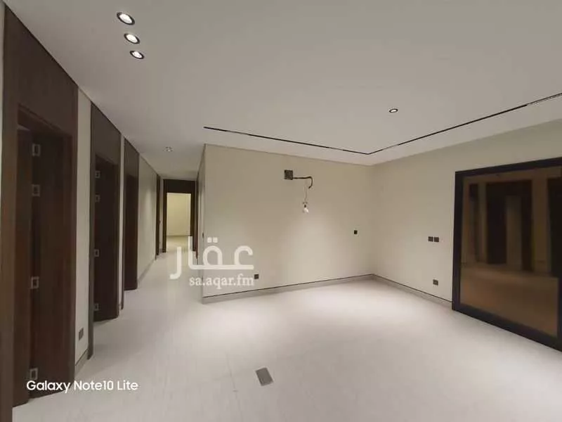 5 bedroom apartment in Mudhainib, Madinah 13