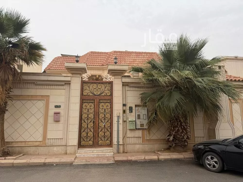6 bedroom villa in Ishbiliyah 2