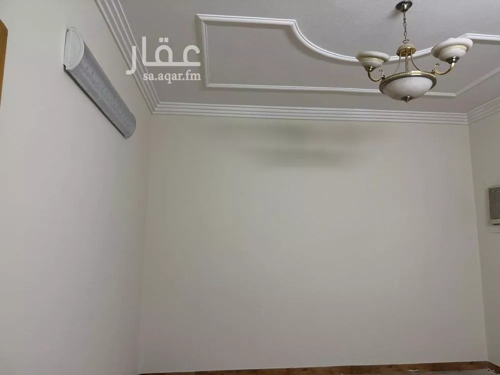 6 bedroom villa in Ishbiliyah 17