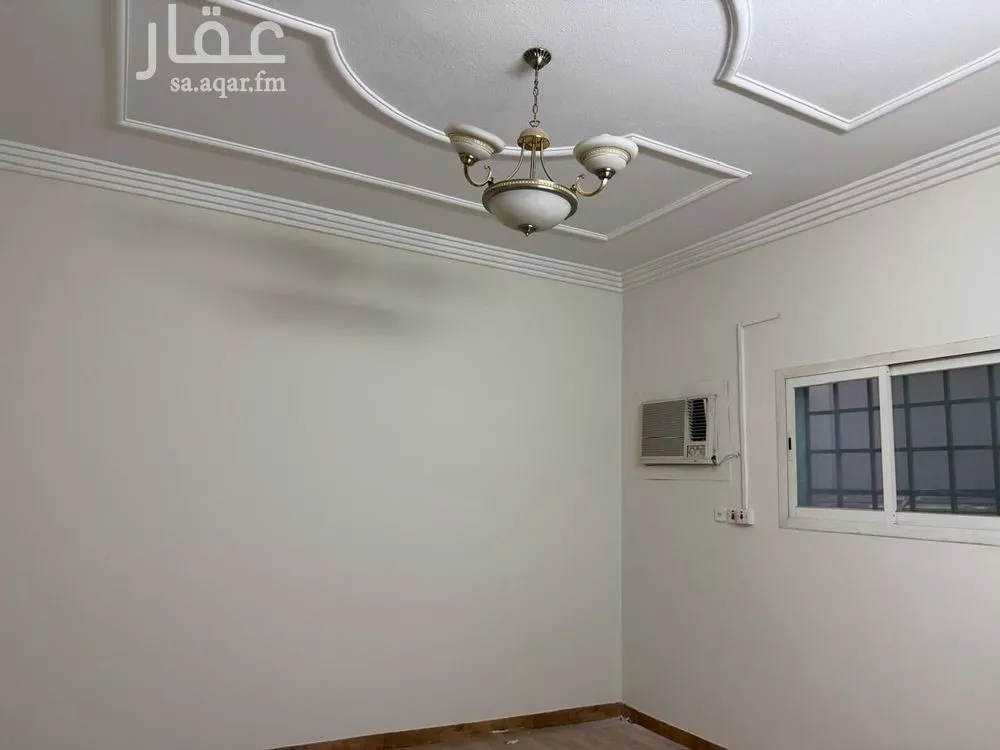 6 bedroom villa in Ishbiliyah 19