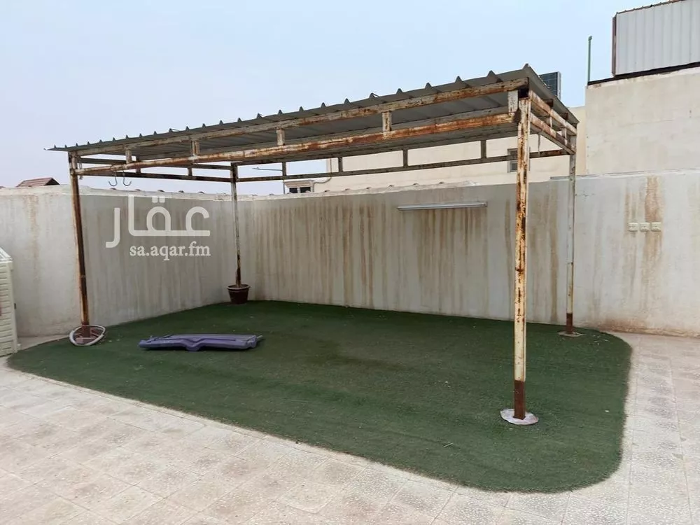 6 bedroom villa in Ishbiliyah 24