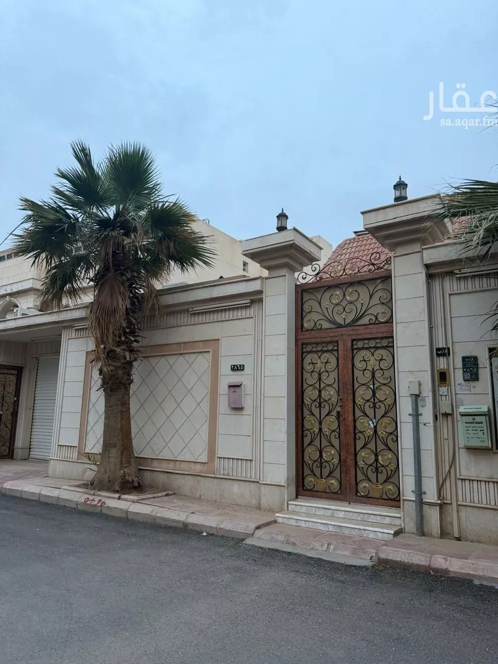 6 bedroom villa in Ishbiliyah 27