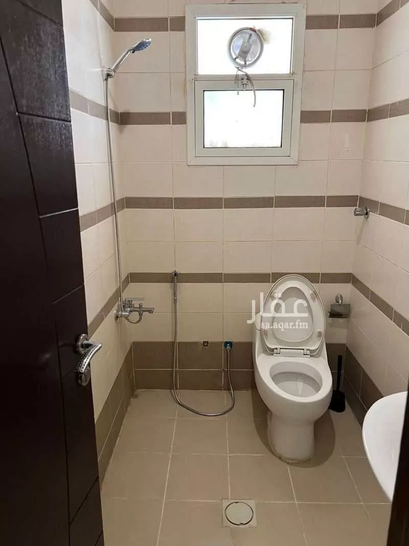 شقة 2 غرف في الملقا 4