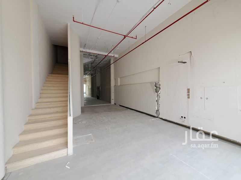 shop in Al Aqiq, Riyadh 9