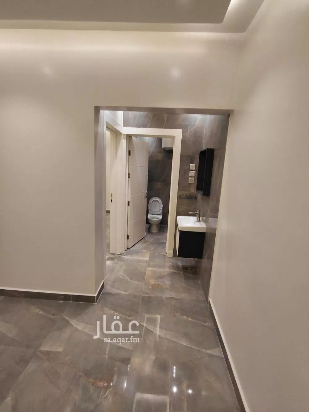 1 bedroom apartment in Al Aqiq 5