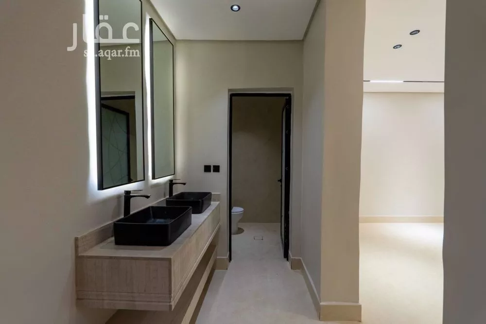 شقة 5 غرف في الحمرا 4