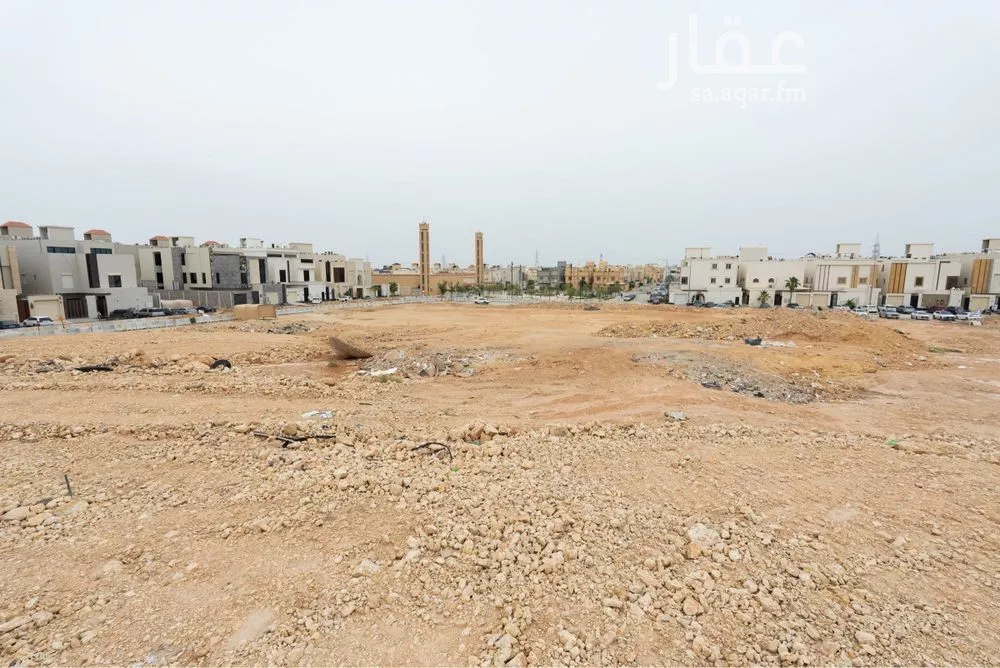 أرض 12995 م² في قرطبة 4