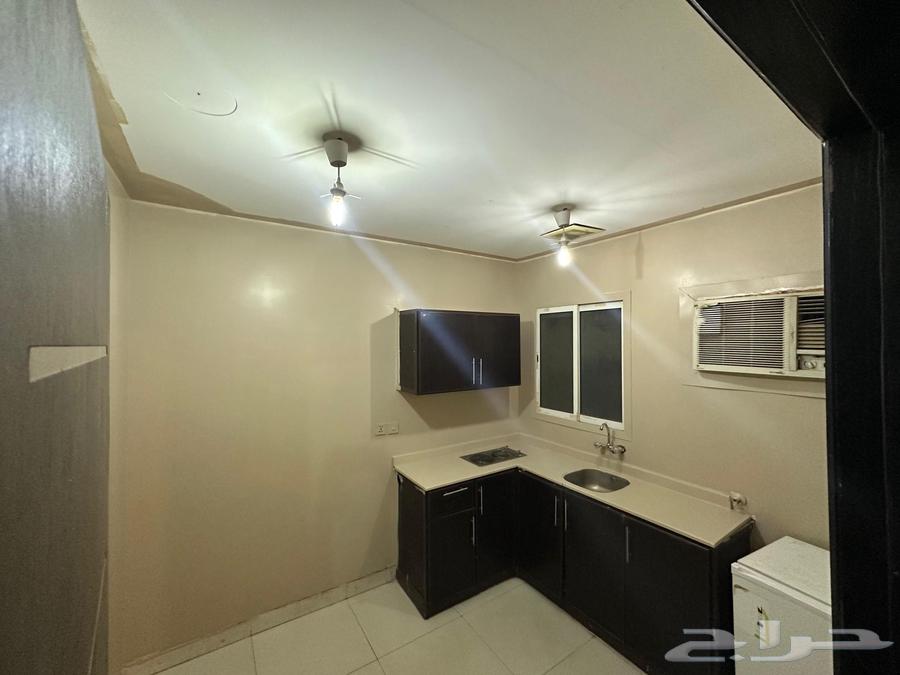 شقة 32 غرف في الفيحاء 2